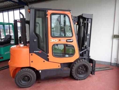 Begagnad dieseltruck 3 ton 3000 kg
