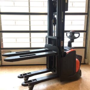 Begagnad staplare BT SWE120L
