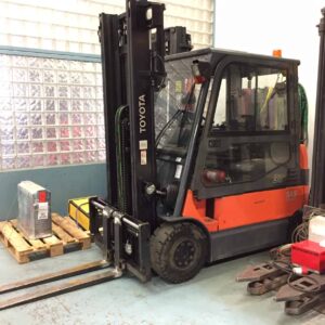 Begagnad motviktstruck 3 ton Toyota