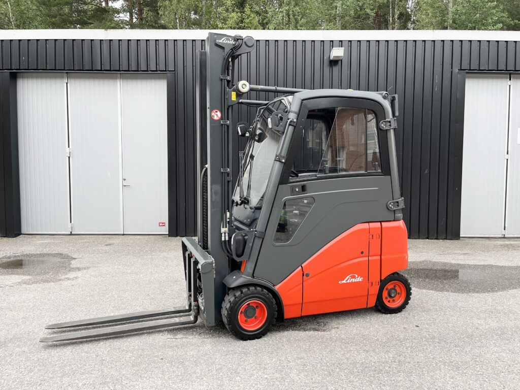 Begagnad Linde truck E18