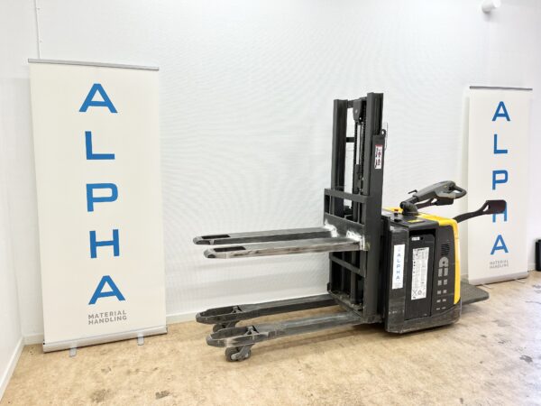 - ledstaplare - ALPHA Material Handling Truck & Maskin