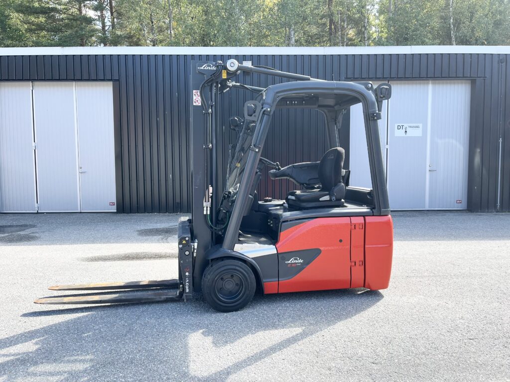 Linde E18-02 begagnad eltruck