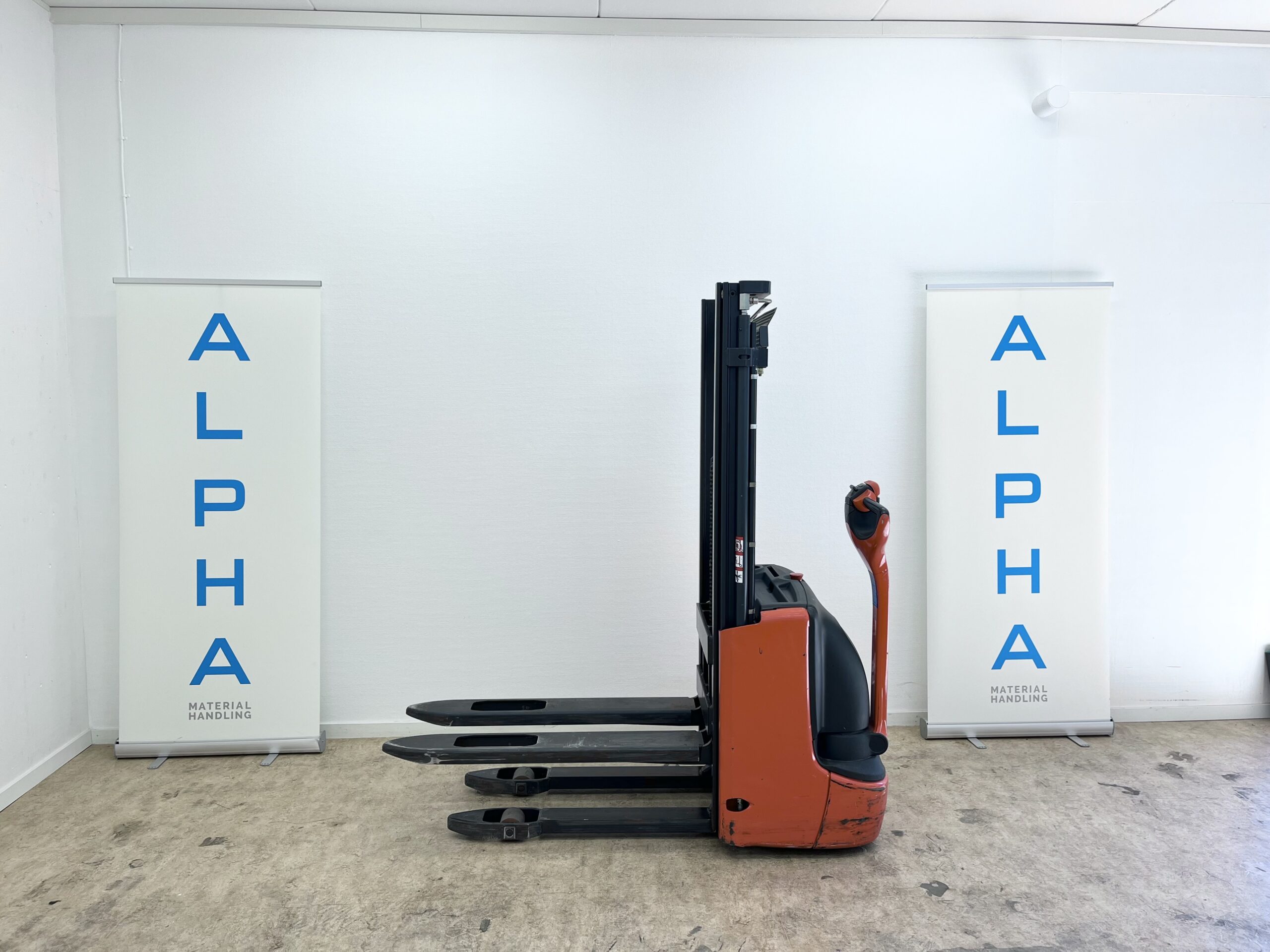 Begagnad Ledstaplare Linde L10