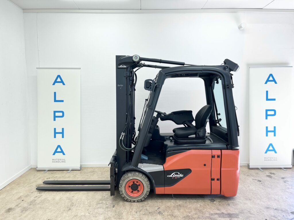 Begagnad motviktstruck Linde E16