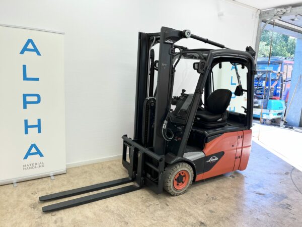 Begagnad motviktstruck Linde E16