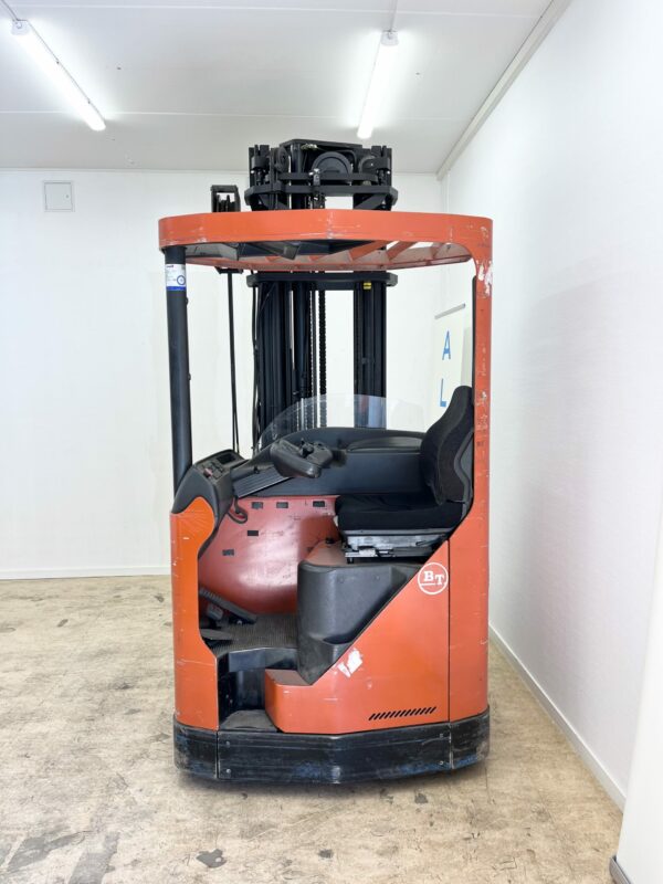 Begagnad skjutstativtruck BT RR B2