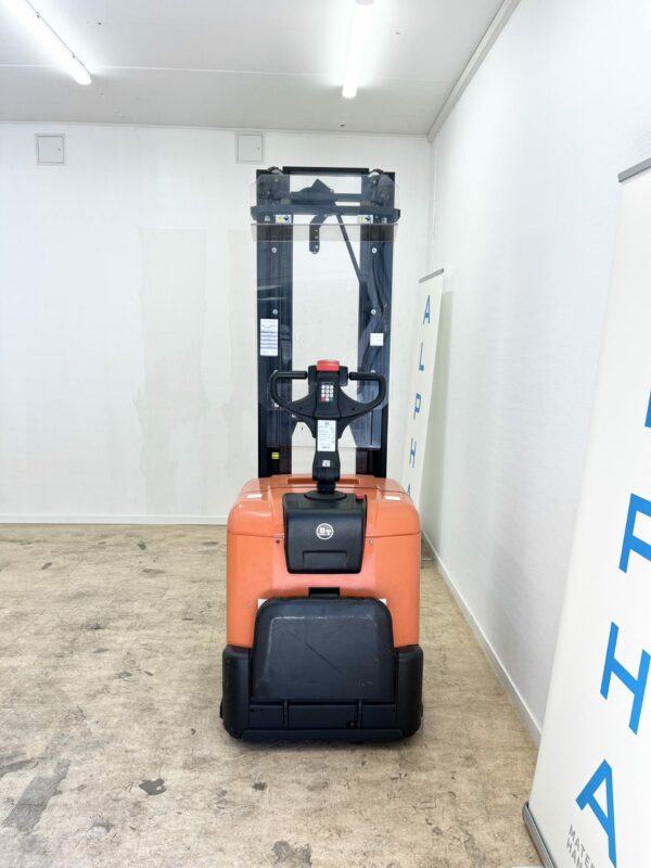 Begagnad Ledstaplare BT SPE125
