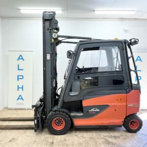 Begagnad motviktstruck Linde E30