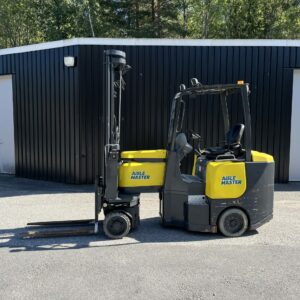 Begagnad smalgångstruck