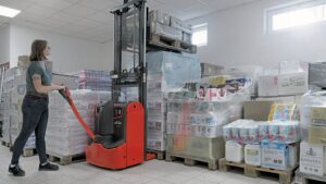 Linde truck för trånga utrymmen