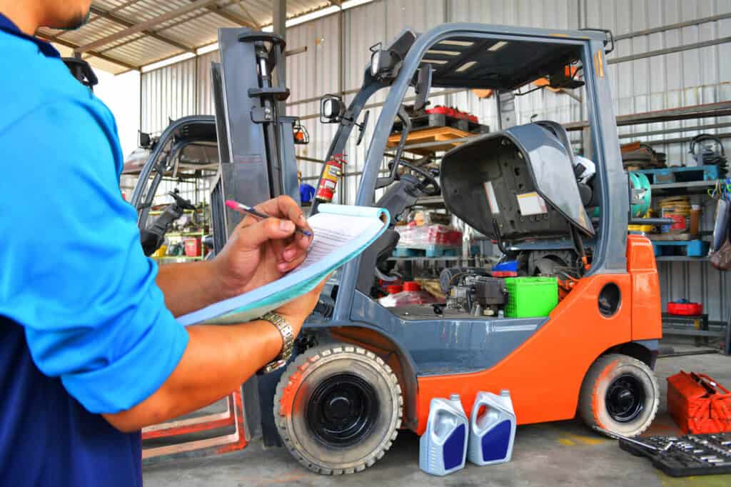- service hjullastare - ALPHA Material Handling Truck & Maskin